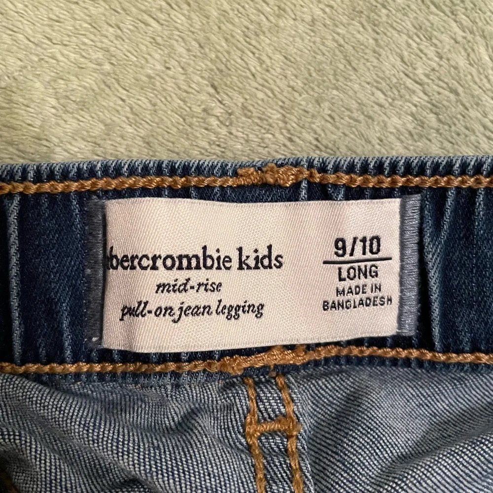 Various kids bundle